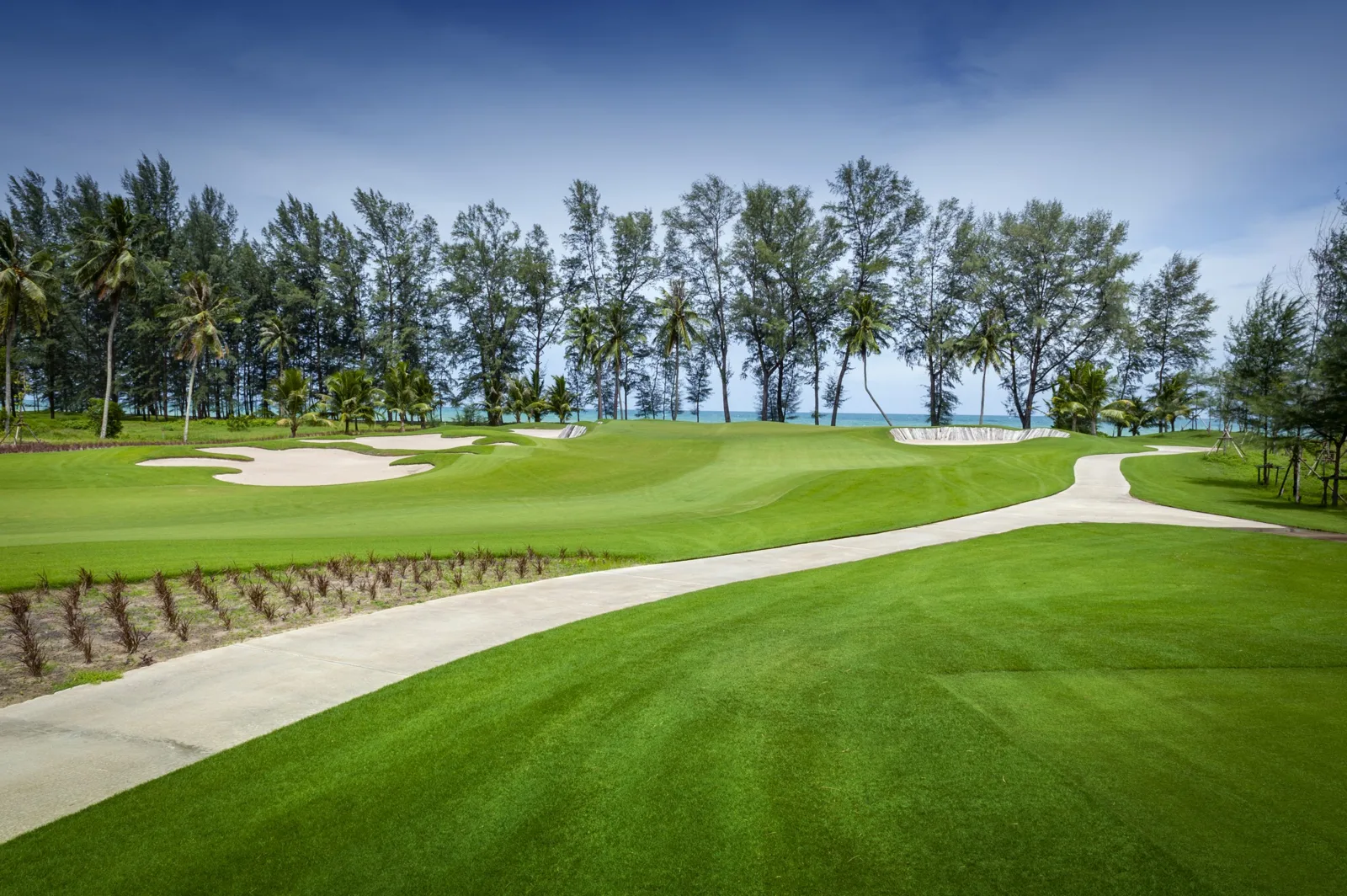 Aquella Golf & Country Club — golf course in Phuket — photo 3 of 6