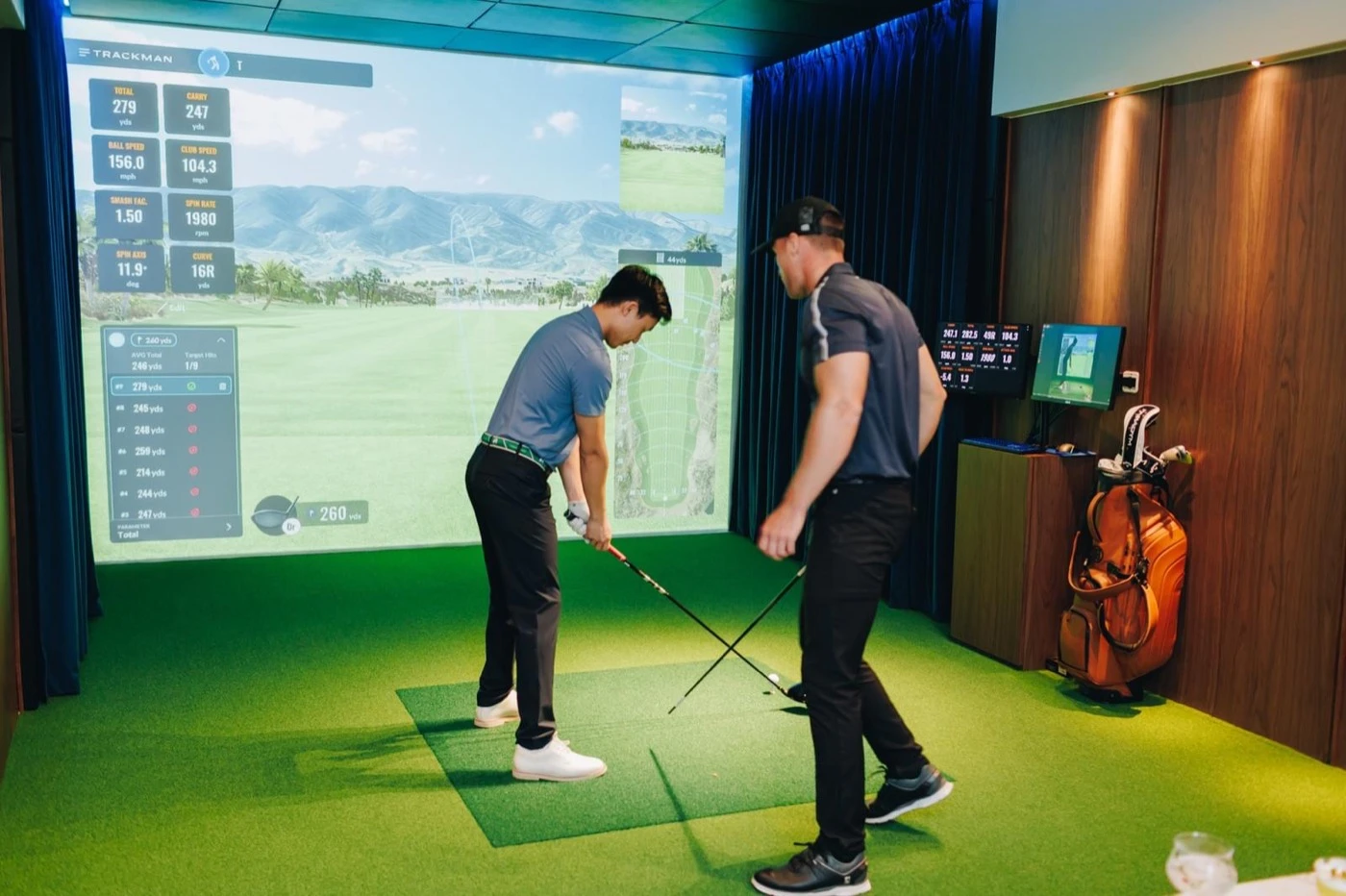 Fairway Golf and City Club — golf simulator in Bangkok — ภาพที่ 2 จาก 4