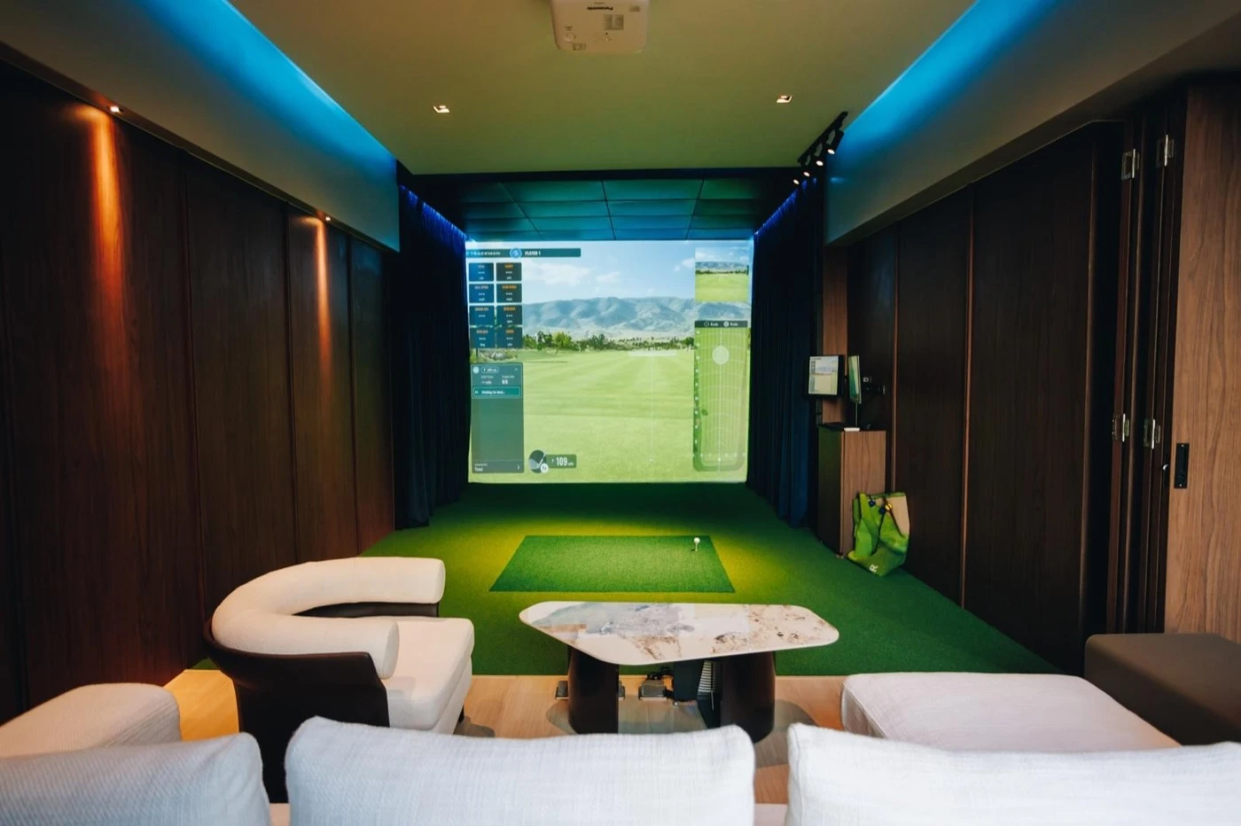 Fairway Golf and City Club — golf simulator in Bangkok — ภาพที่ 3 จาก 4