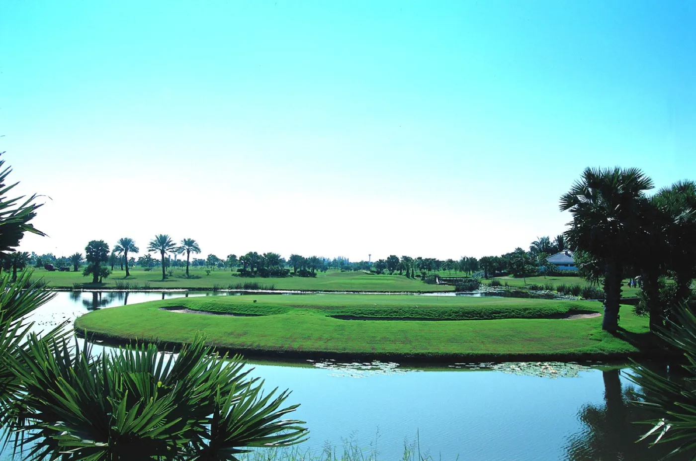 Krung Kavee Golf Course & Country Club — golf course in Pathum Thani