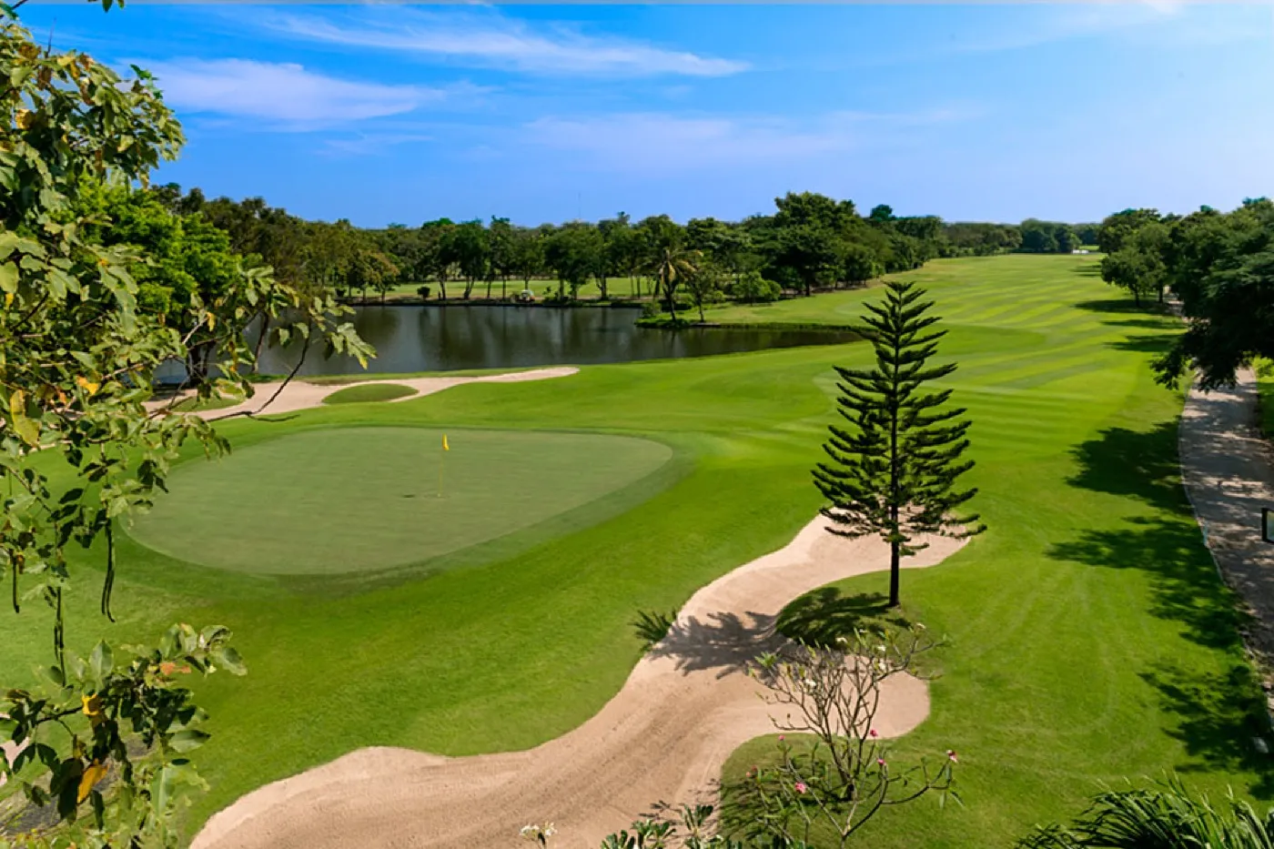 Krungthep Kreetha Sports Club — golf course in Bangkok — ภาพที่ 5 จาก 8
