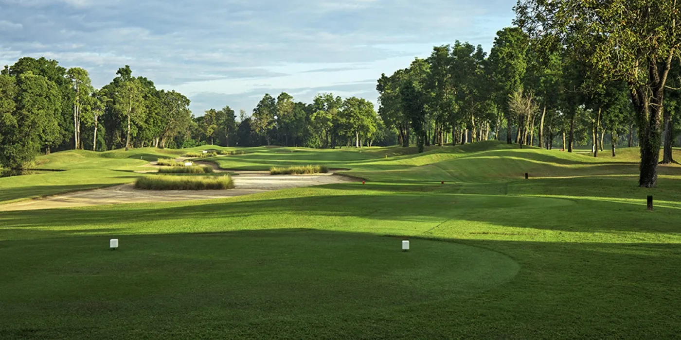 Lam Luk Ka Country Club — golf course in Pathum Thani — ภาพที่ 2 จาก 9
