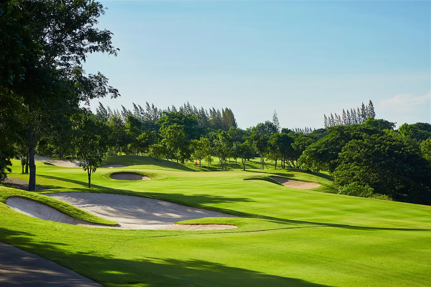 Riverdale Golf Club — golf course in Pathum Thani — ภาพที่ 3 จาก 10