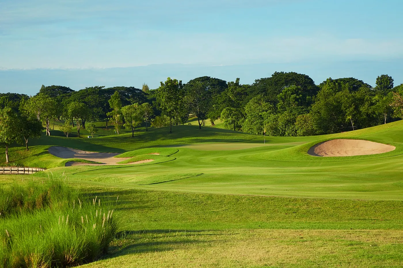 Riverdale Golf Club — golf course in Pathum Thani — ภาพที่ 4 จาก 10