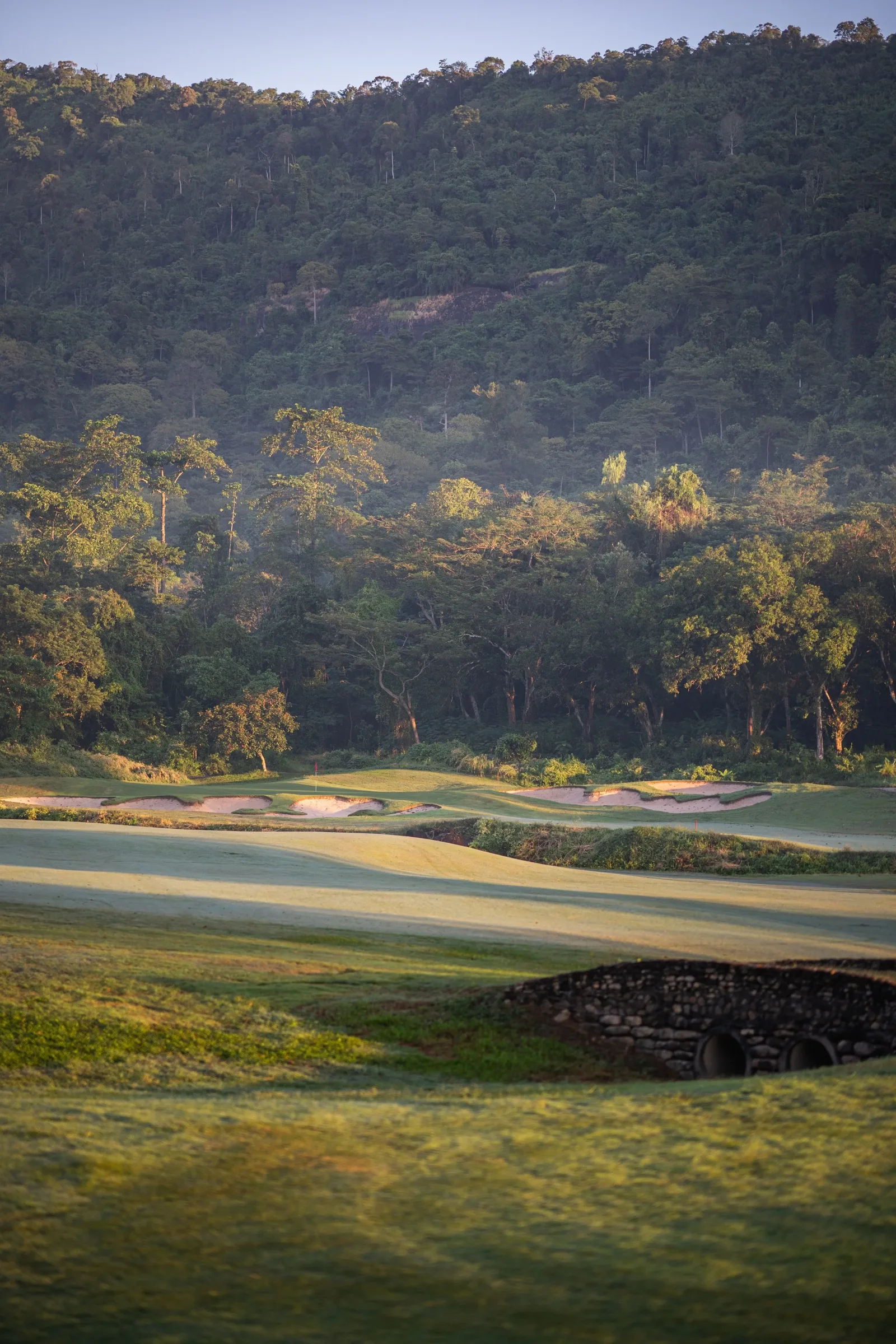 Royal Hills Golf Resort & Spa — golf course in Khao Yai — photo 2 of 5