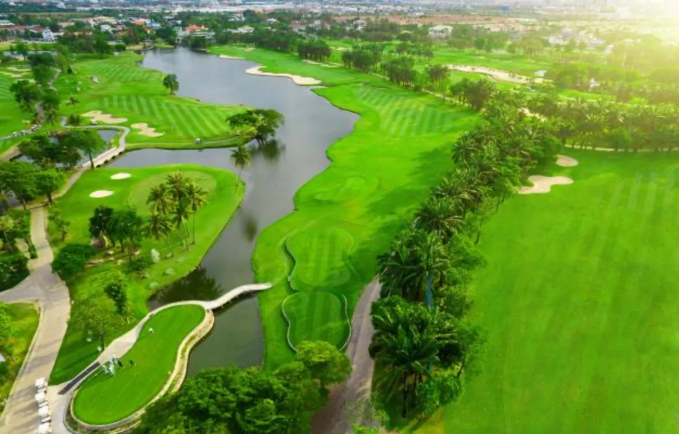 Summit Windmill Golf Club — golf course in Samut Prakan